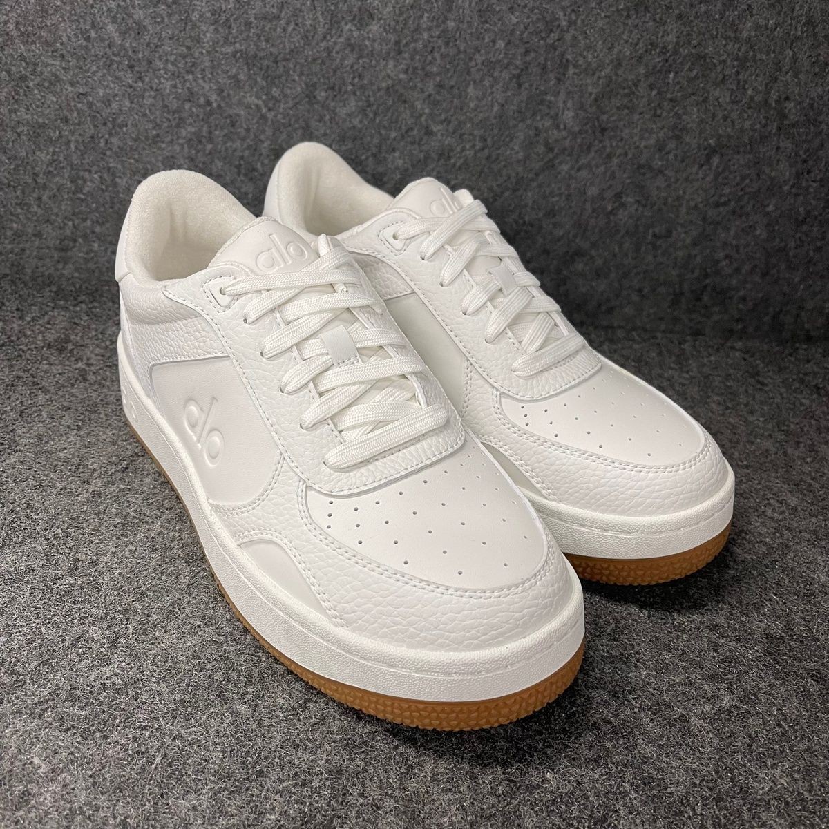 ALO YOGA Alo Recovery Mode Sneakers Unisex Size M6.5/W8 White
