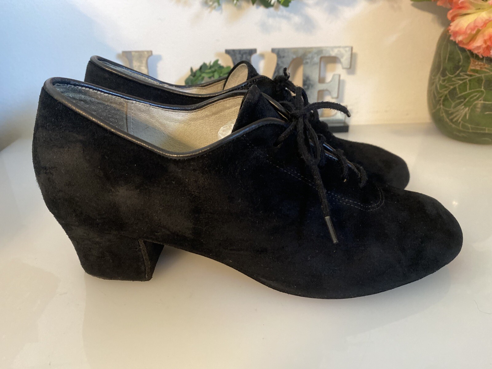 Vintage Celebrity Suede Handmade In USA Black Lace Up Heel Shoes Women Size 7.5