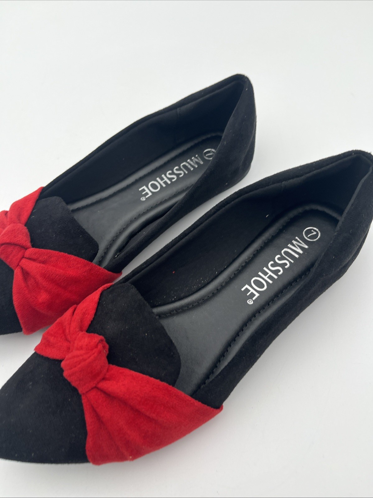 MUSSHOE Flat Shoes for Women Memory Foam Comfortable Pointed Toe Women Flats