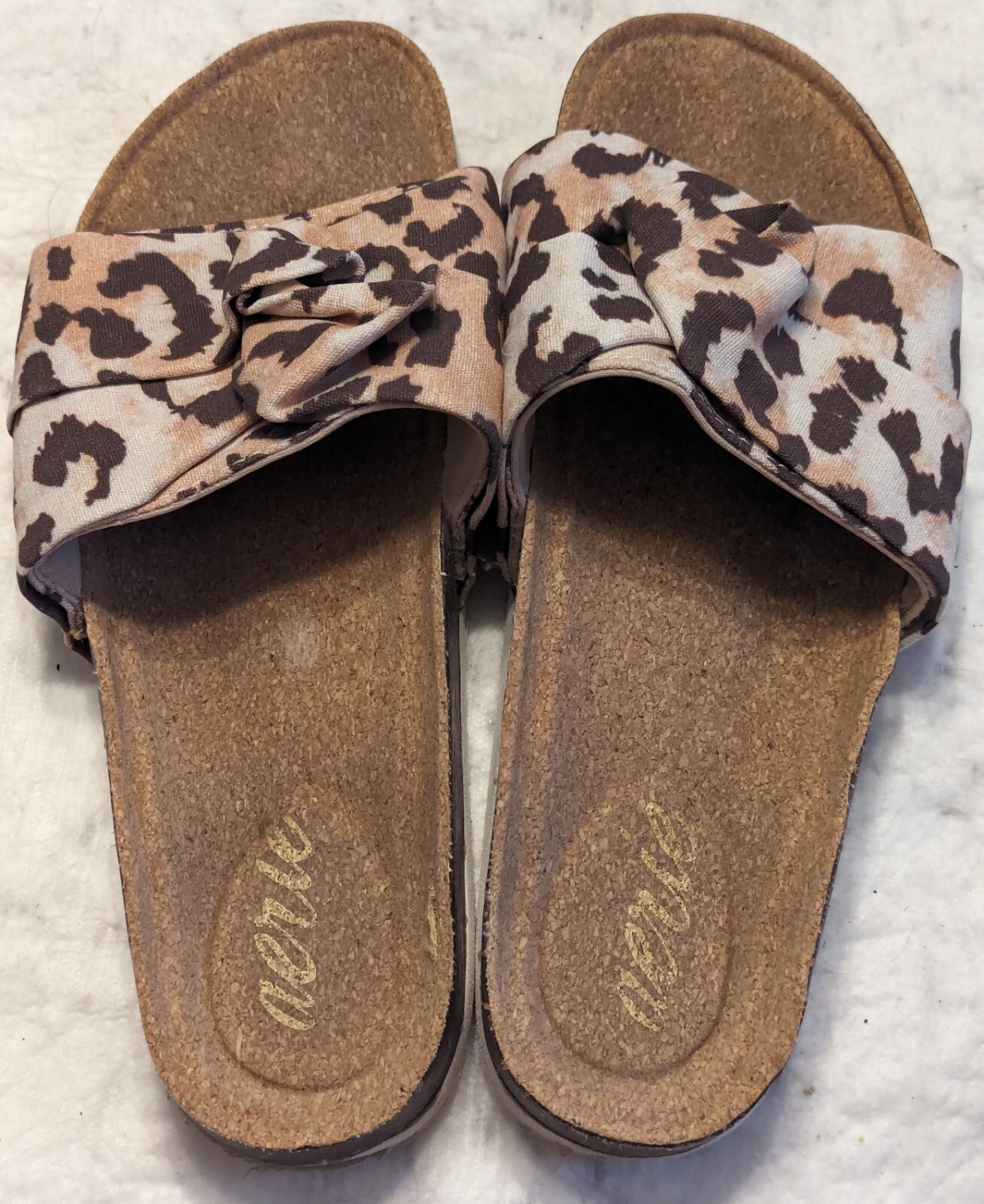 Aerie Spotted Any Mal Print Slides Sandals Size 7 / 37.5 Women’s
