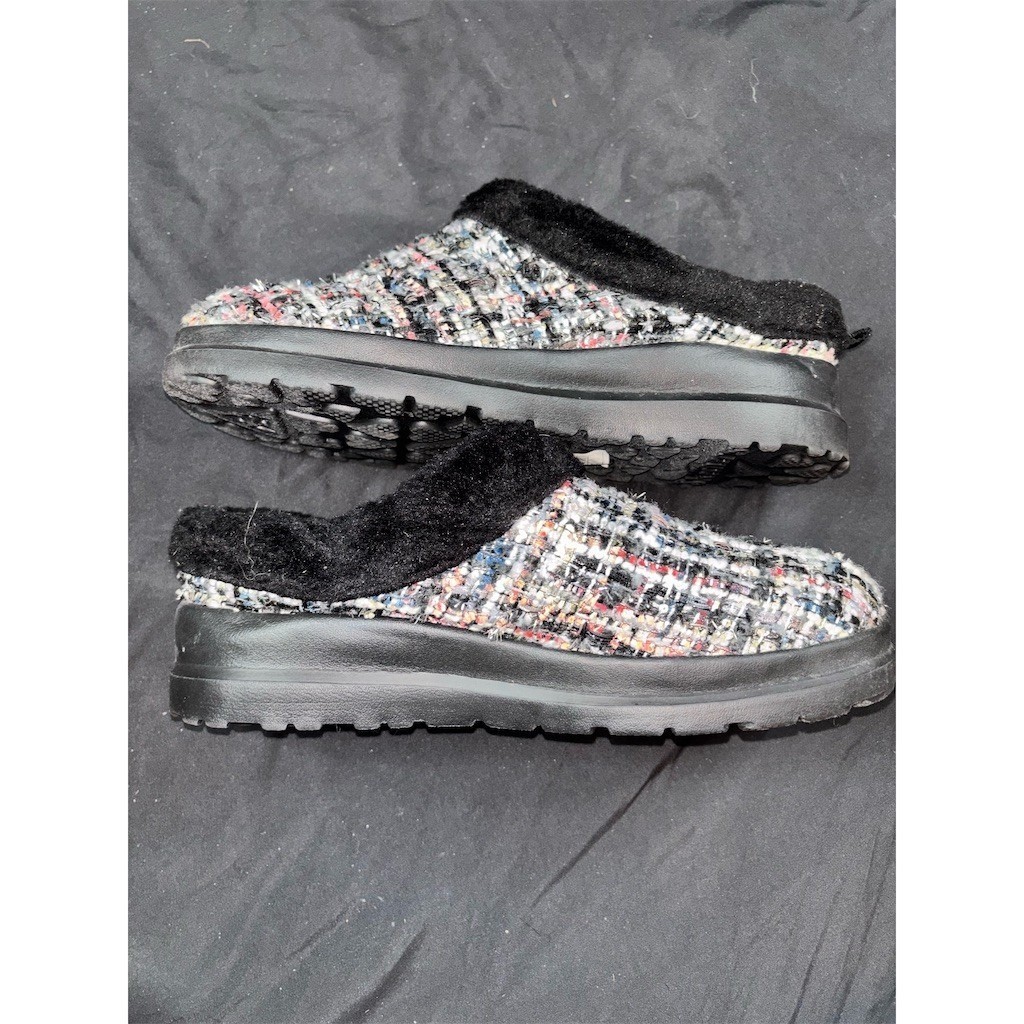 Skechers BOBS Slippers Womens Slip-On Clog Black Tweed Memory Foam Fur M/L cozy