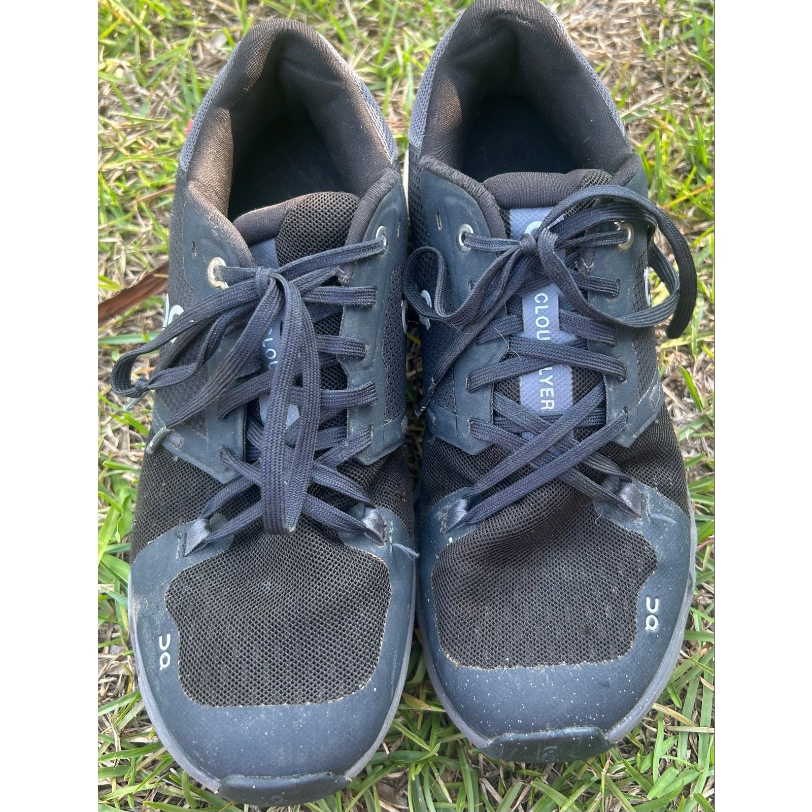 On Cloud Cloudflyer Women’s Size 8.5 Running/Walking Shoes Black/White Athletic