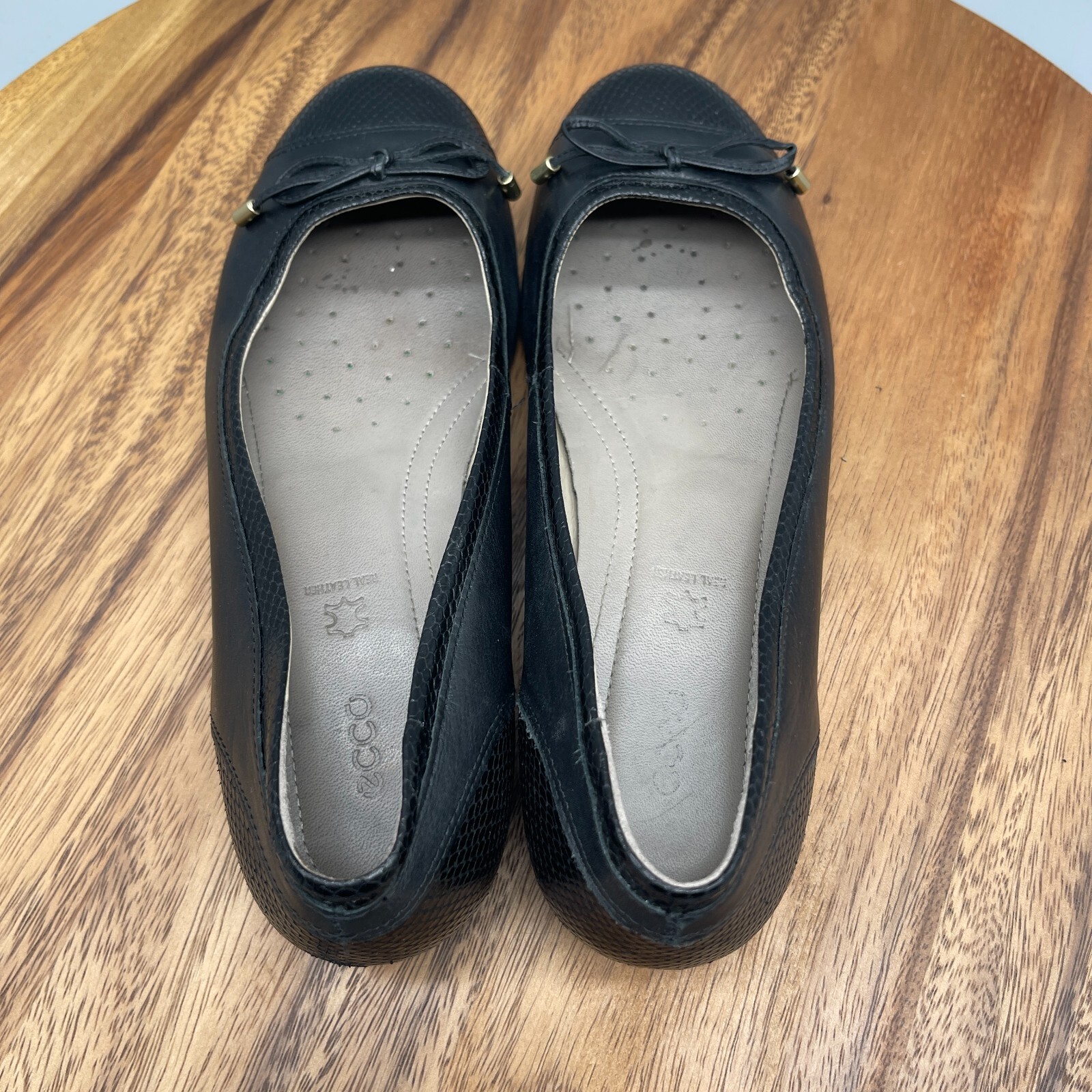 Ecco Touch Ballerina Flats Womens Size 7 / 38 Black Bow Comfort Loafers Shoes