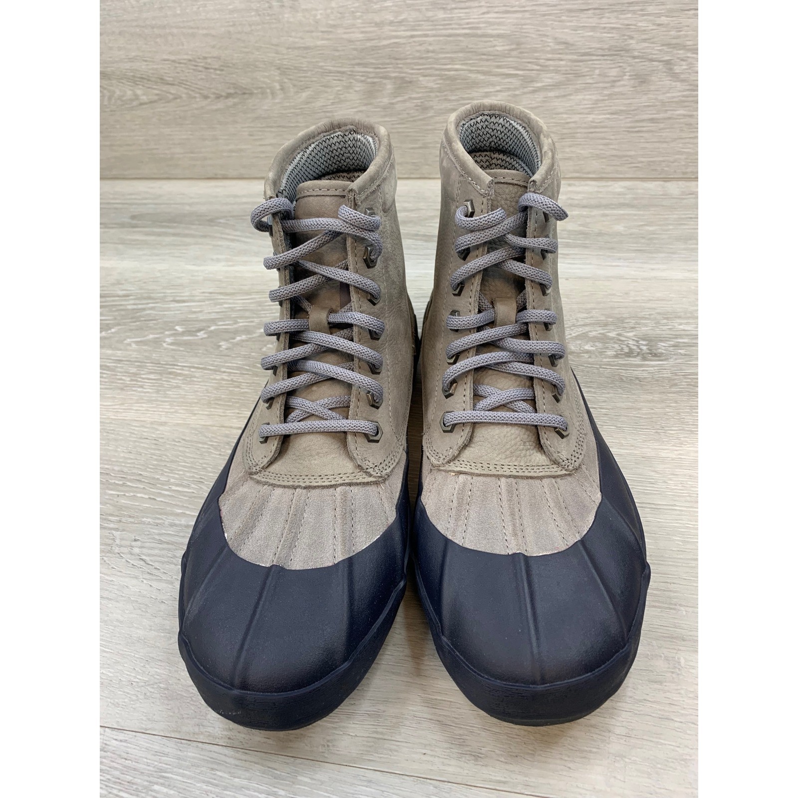 LL Bean Women’s 10 Grey Leather Duck Boots Lace Up Ankle Casual Comfort Boots