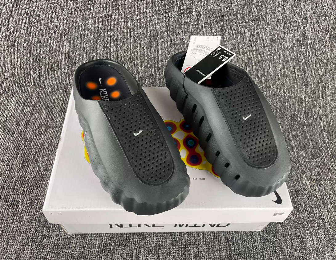 NWT NK Mind 001 Slide Sandals Black Chrome HQ4307-001 Multiple Sizes Available