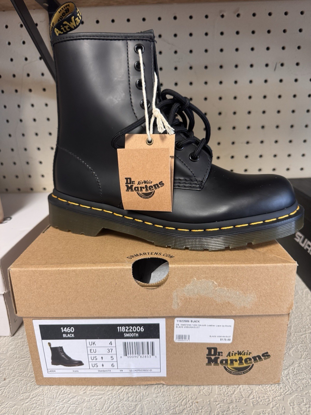 Dr. Martens 1460 Women’s Black Leather Lace-Up Ankle Combat Boots US 6 EU 37