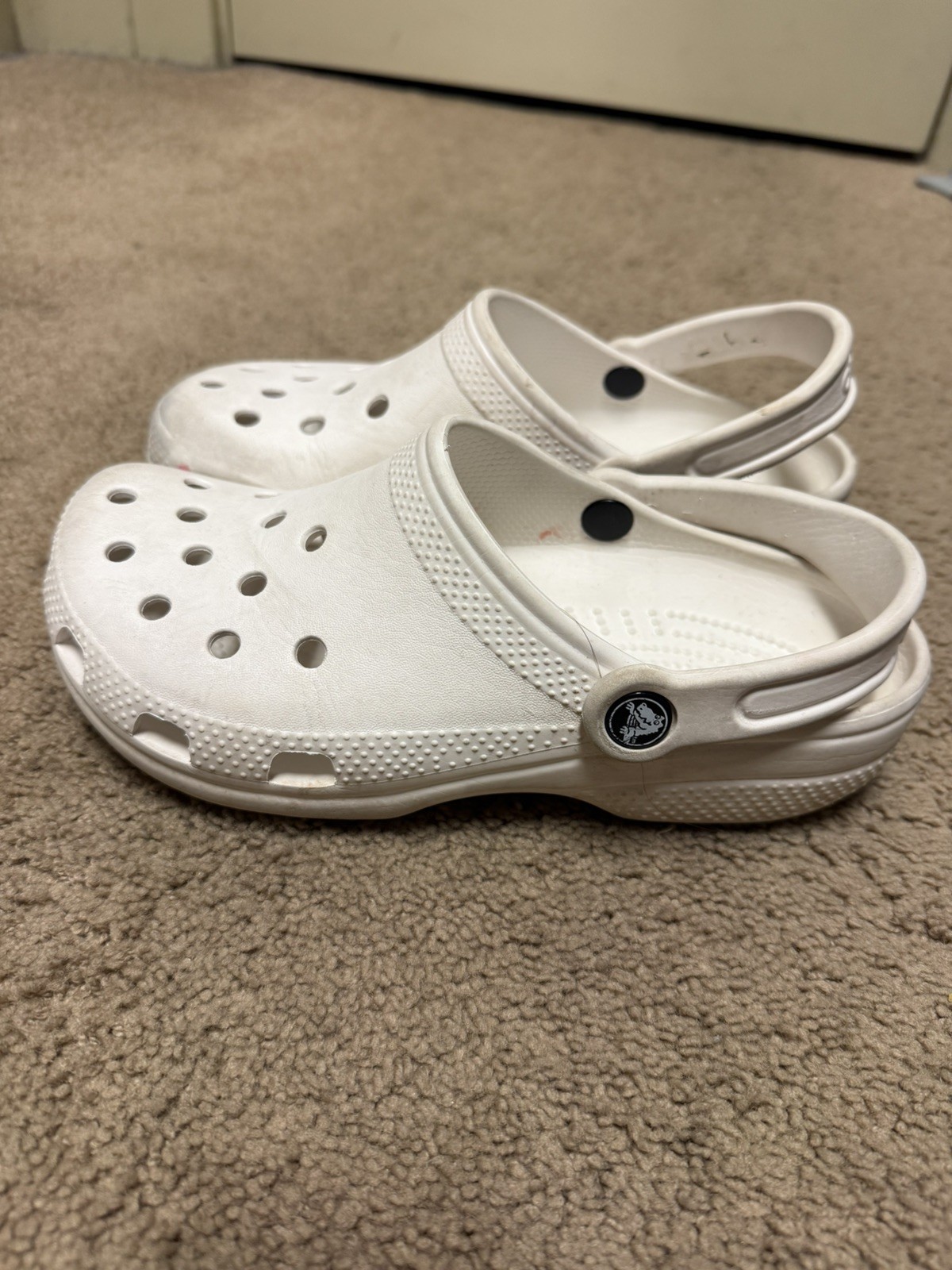 White Crocs Classic Clog Unisex Men sz7 Women Sz 5 Slip On Water Shoes 10001