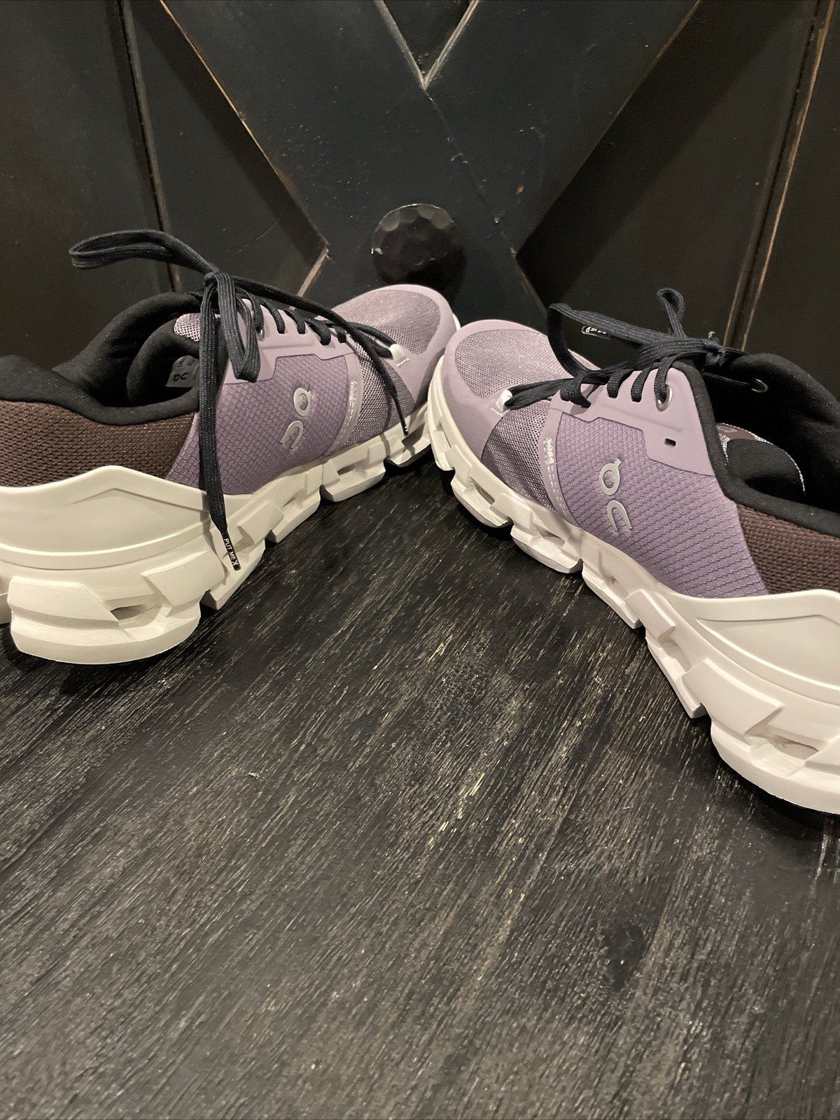 On Cloud Cloudflyer 4 WOMEN’s Running Sneaker in Shark/Pearl Size 9.5 NIB