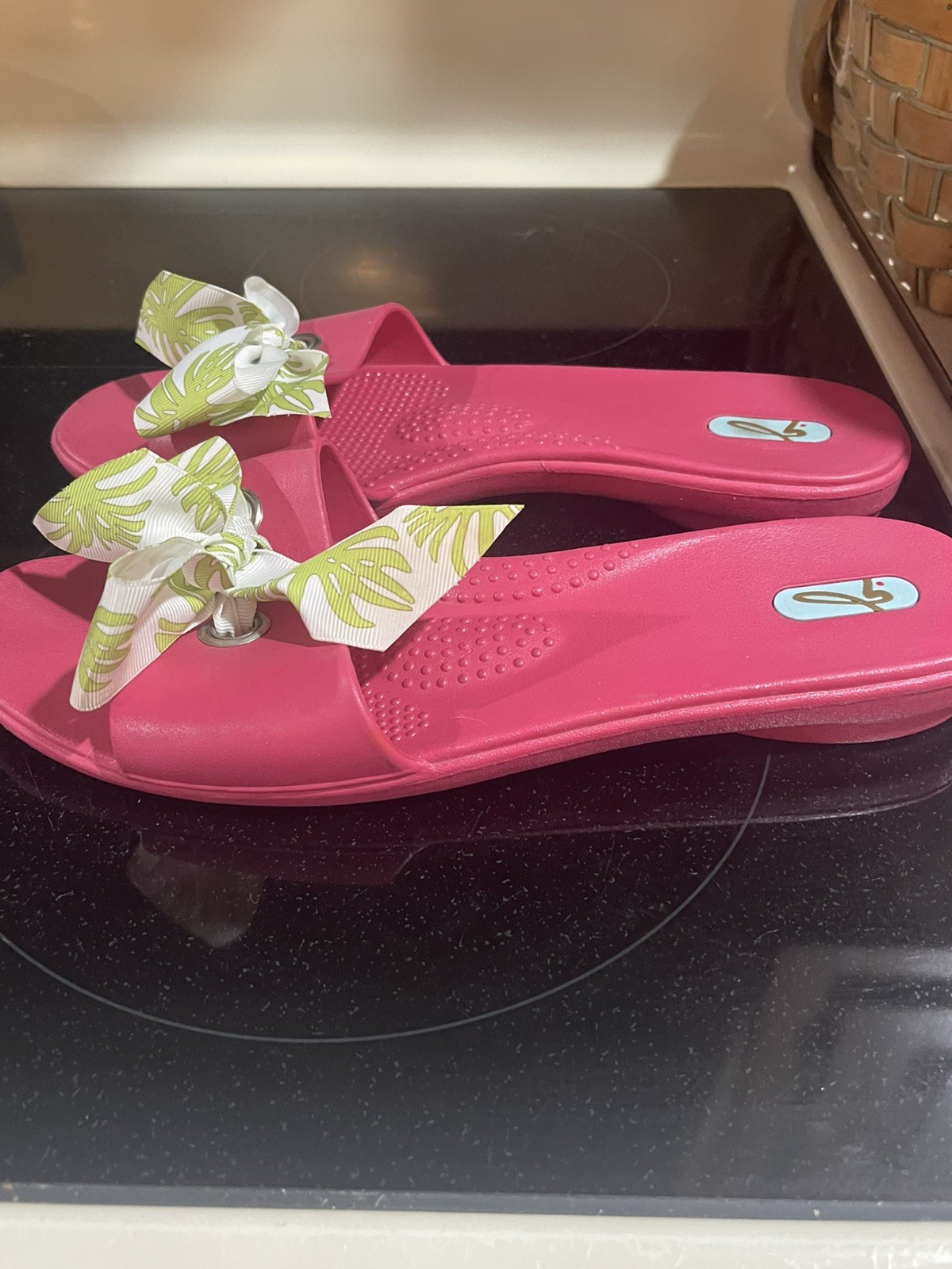 Oka B Bee Vegan Slides Hot Pink w/ Bows Slides Flip Flop Sandals Size large