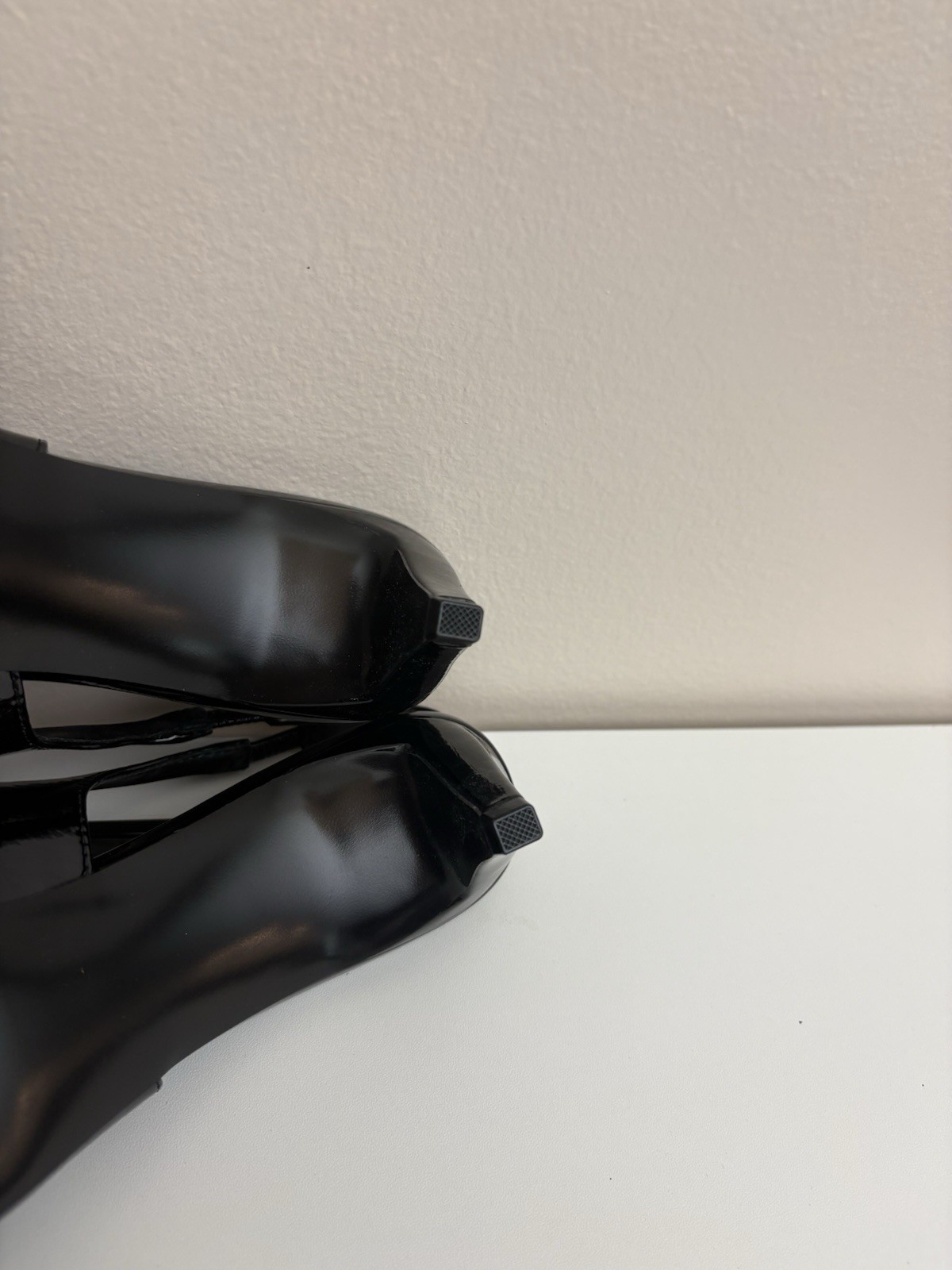 NIB Steve Madden Alynna Black Patent Slingback Pumps Pointed Toe Cone Heels 7.5