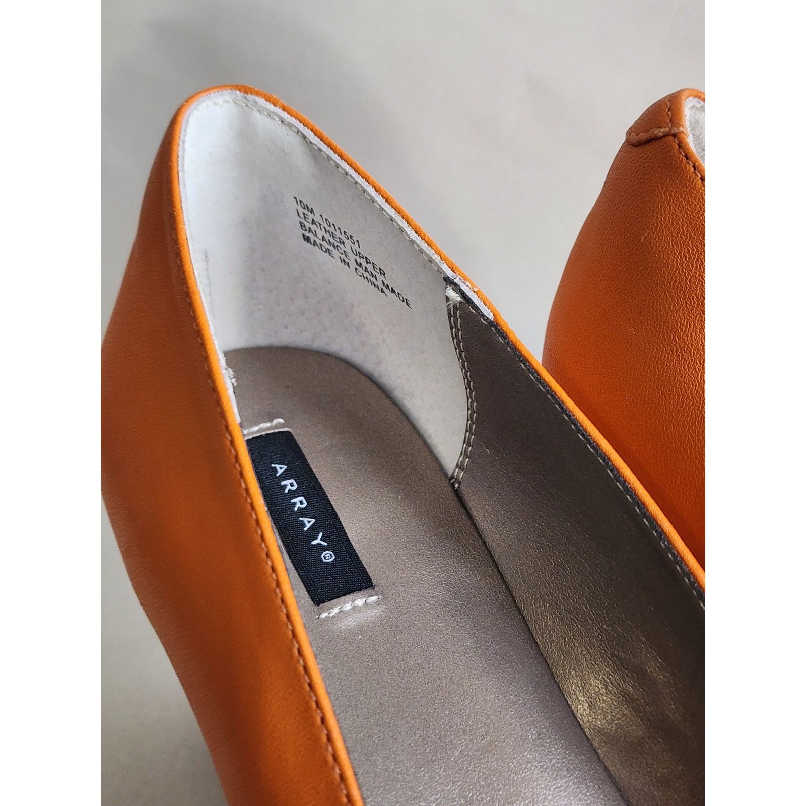 Array Orange Leather Round-Toe Pumps Women’s Size 10M