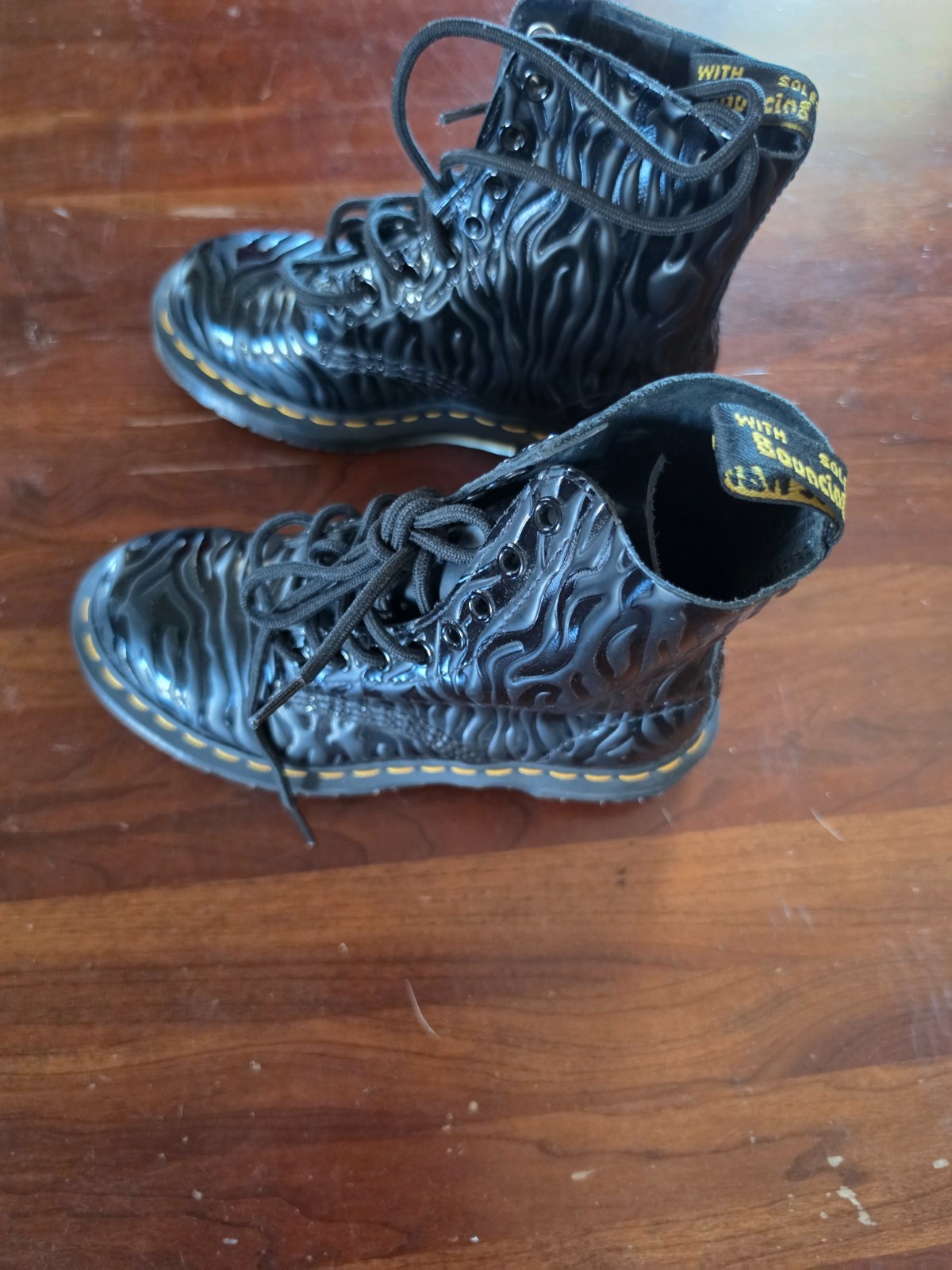 Dr Martens 1460 Wild Croc Embossed Leather Boots Women’s US 5 Gunmetal Black New