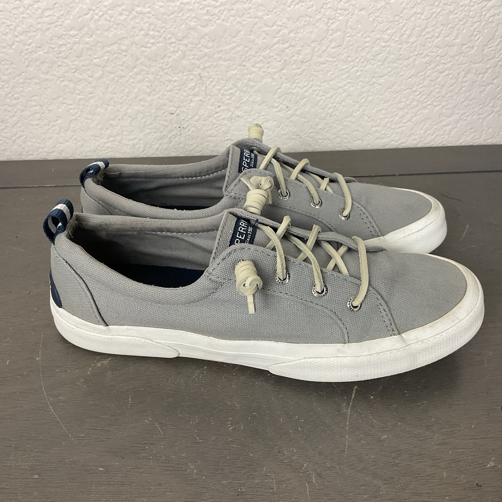 Sperry Women’s Gray Canvas Pier Wave LTT Low Top Sneakers/Shoes Sz 9.5 STS85103