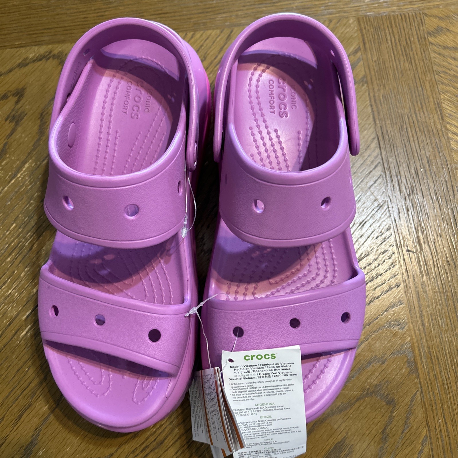Crocs Classic Mega Crush Sandal Women’s 10 Mens 8 High Platform Bubble Pink