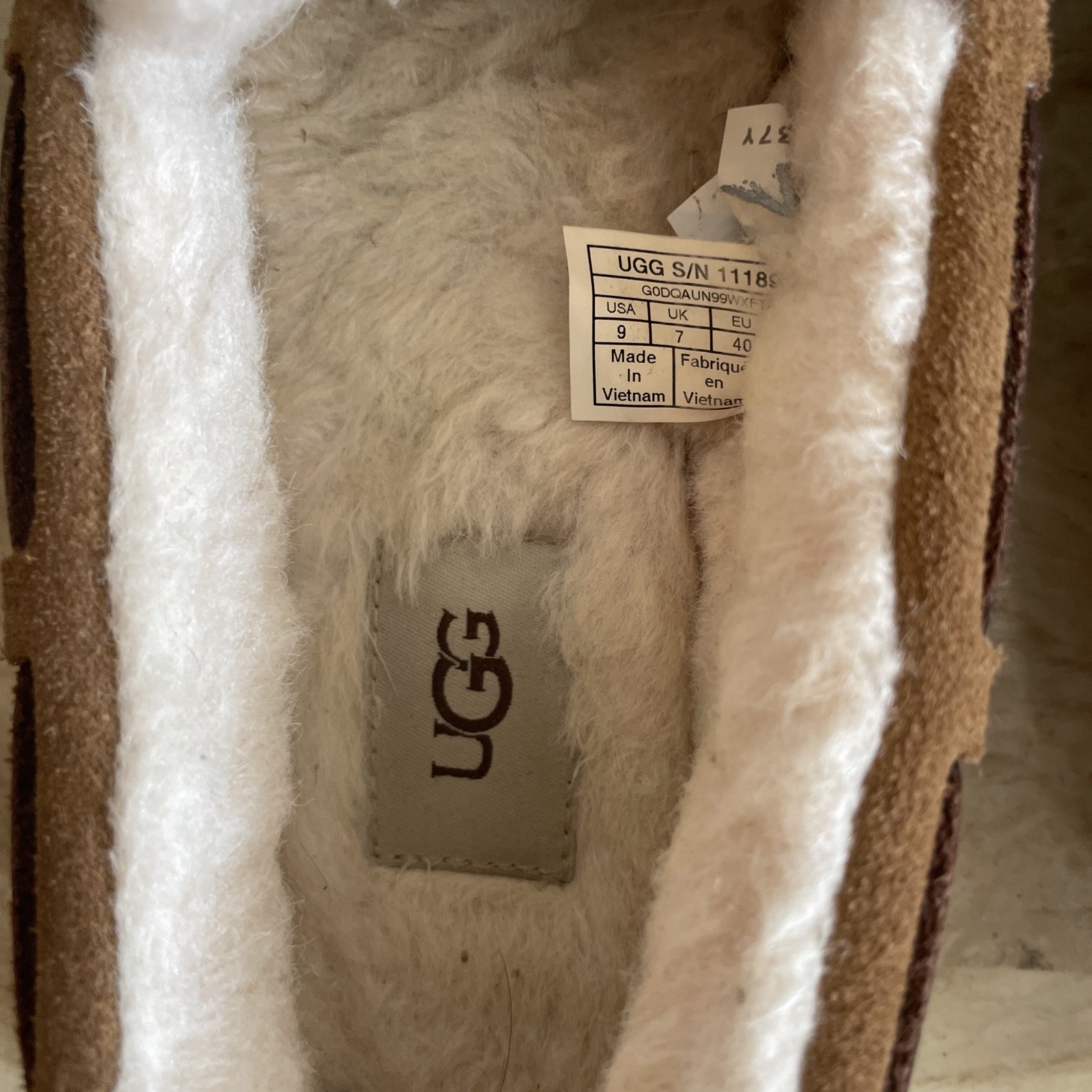 UGG DAKOTA DOUBLE BOW WOMEN SLIPPER SUEDE CHESTNUT US 9/UK 7/EU 40