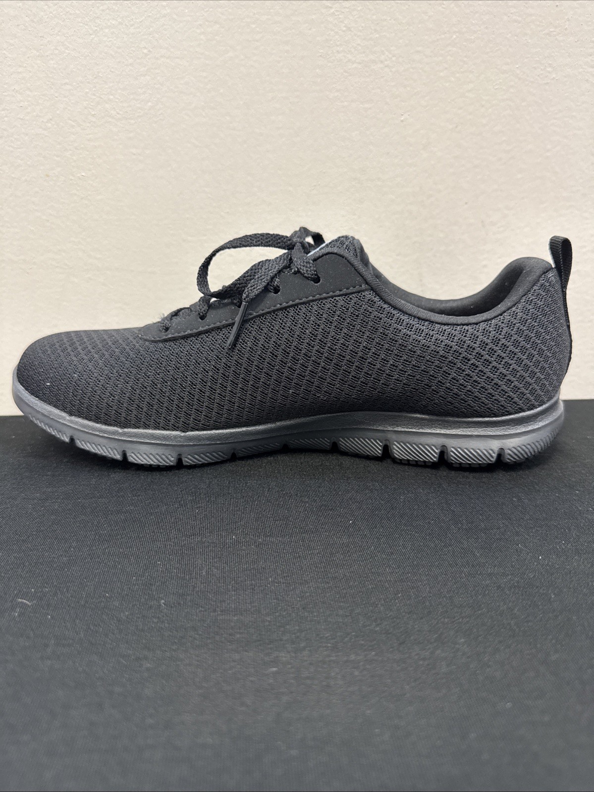 Skechers Womens Size 8.5 Ghenter Bronaugh 77210 Black Work Slip Resistant Shoes