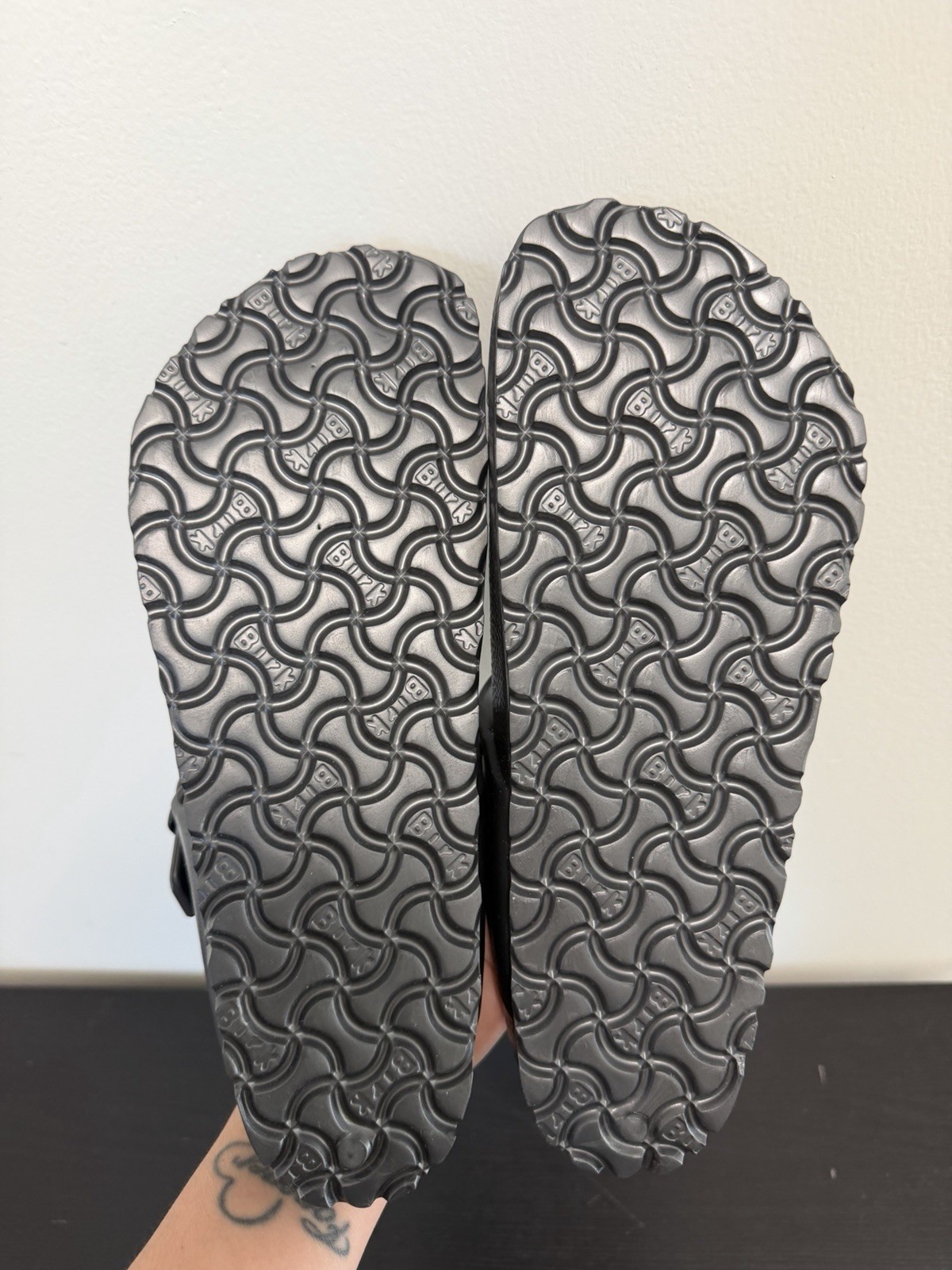 Birkenstock Gizeh Eva Unisex Sandal – Metallic Women’s 9- Men’s 7