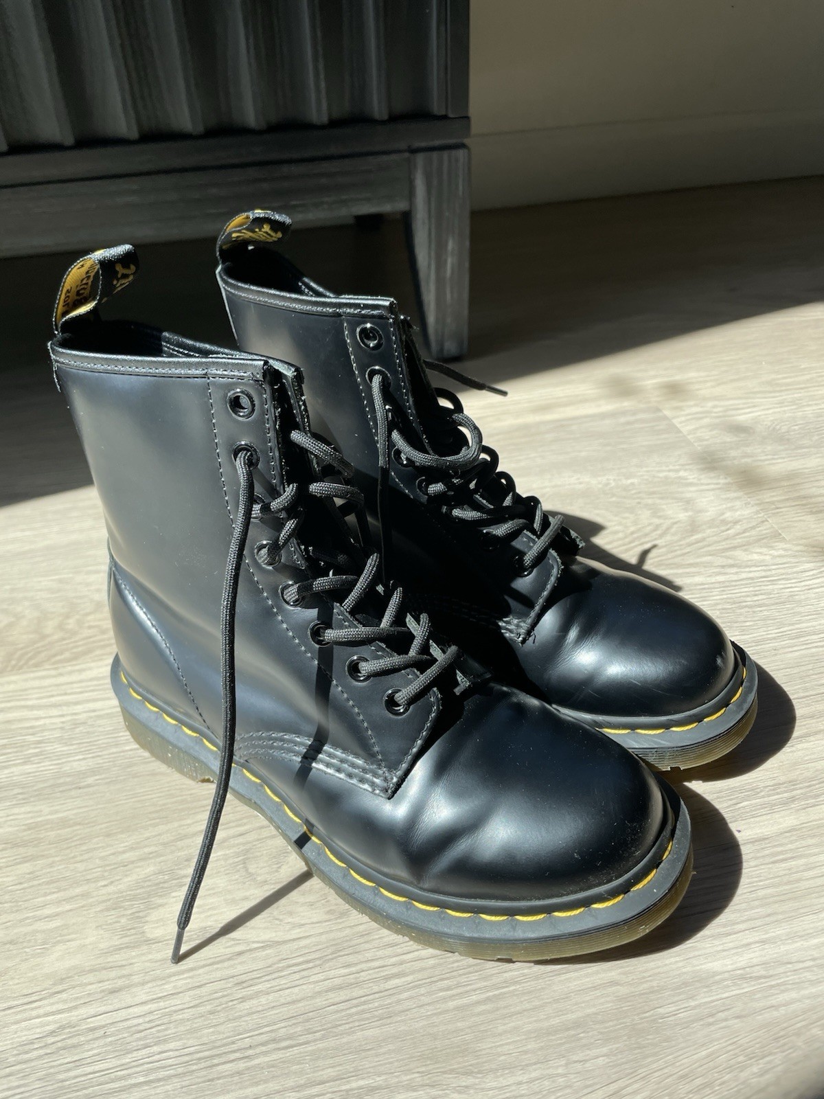 Dr. Martens 1460 Women’s Original Smooth Leather Lace Up , Size 7 US