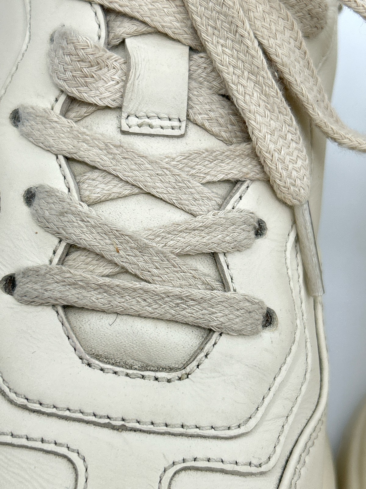 GUCCI Phyton Leather Classic Designer Authentic Size 37/7 Ivory Women Sneakers