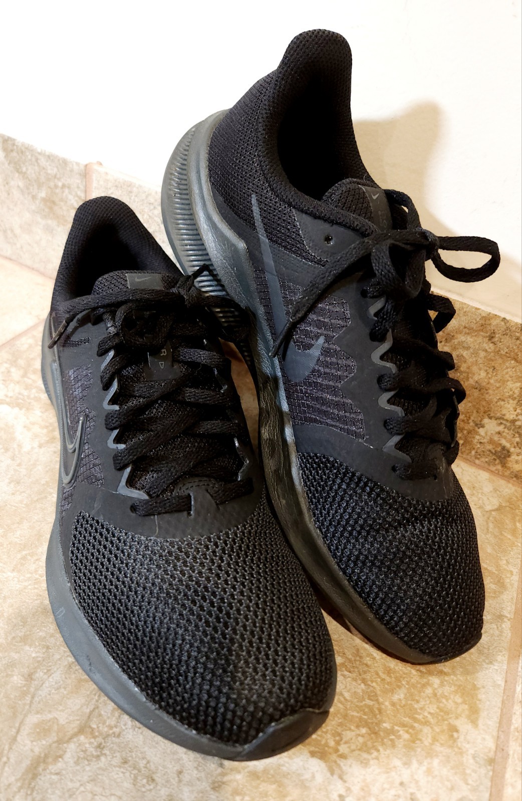 Nike | Downshifter 11 Triple Black CW3413-003 Running Training Sneaker Women’s 9