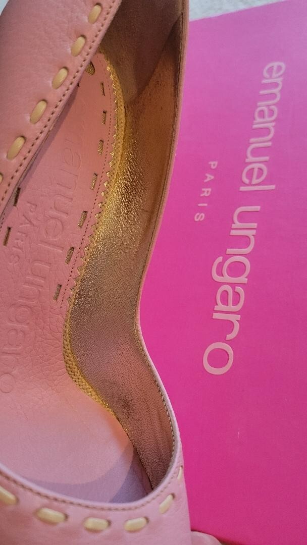EMANUEL UNGARO PARIS 9cm/ 3.5” heels Light Pink soft leather Pumps – Sz 7M