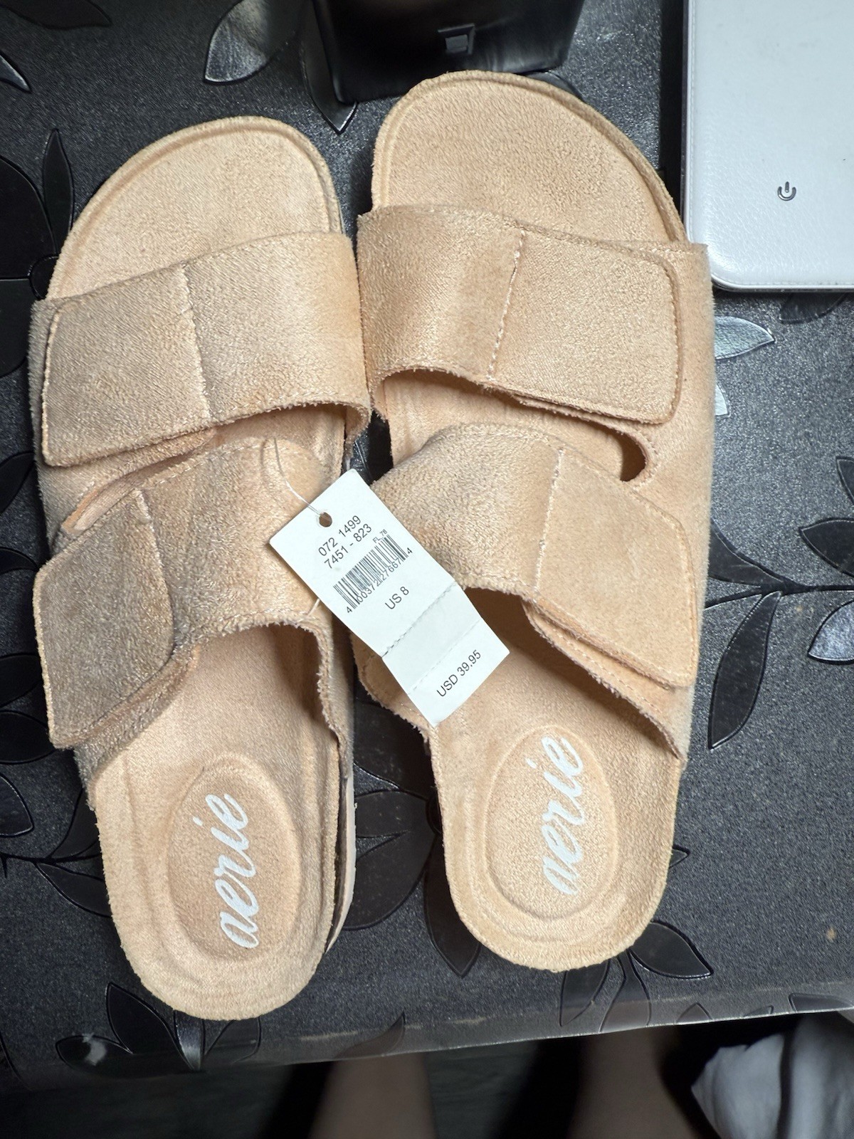 New Aerie peachy pink double strap slip on slide sandals women’s shoe size 8