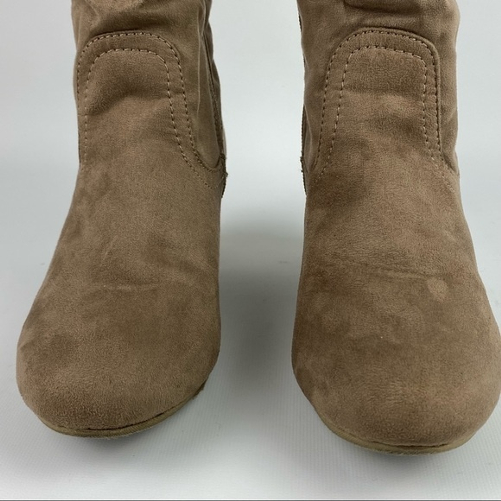 Call It Spring Heeled Boots Womens Size 7 Tan Zipper Long Boots