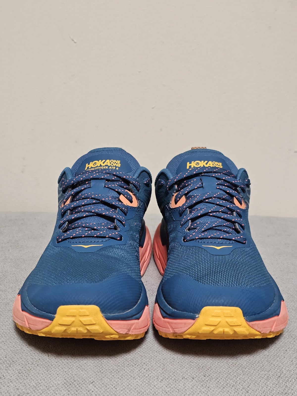Hoka One One Challenger ATR 6 GTX Blue Coral Trail Shoes Womens Size 6.5 1116878