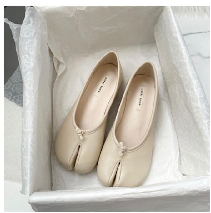 Womens Fashion Tabi Split Toe Slip On Ballerinas Ballet Flat Shoes 2024