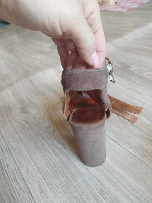 Women heels beige suede 39 #N31W