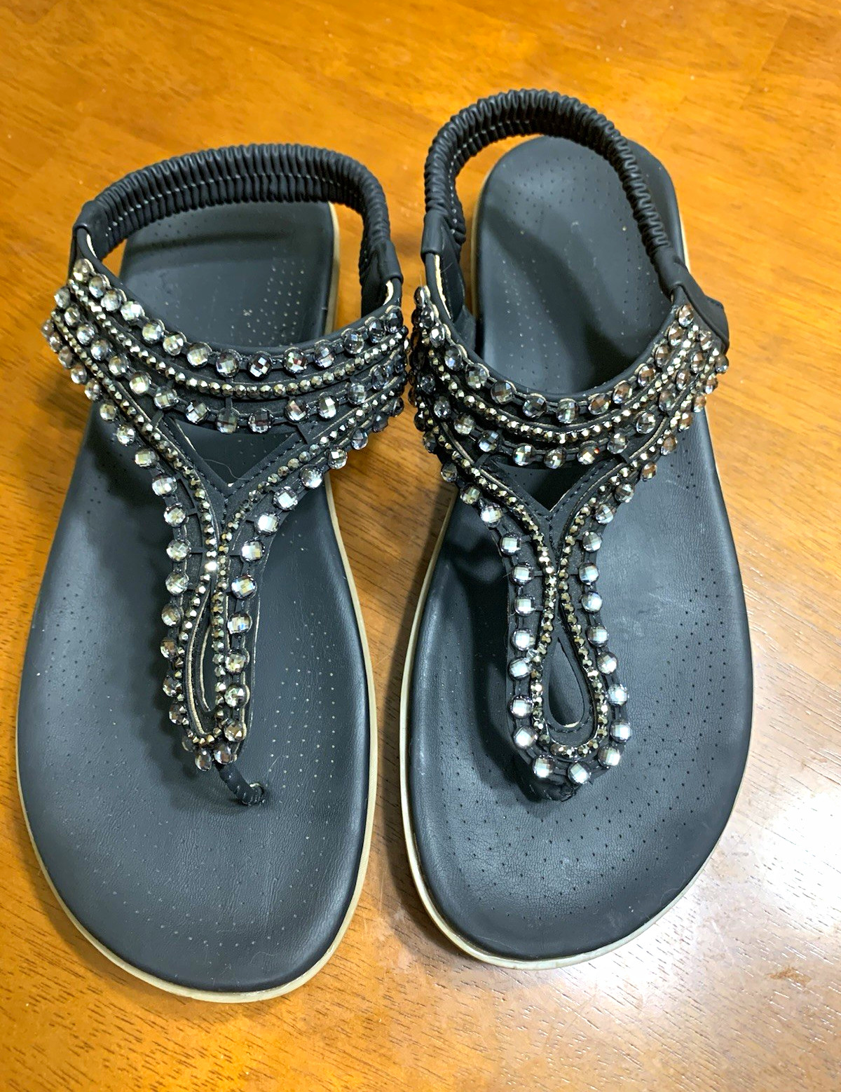 Dream Pairs Black Rhinestone Beaded Thong Sandals Women’s US 9 Slip On