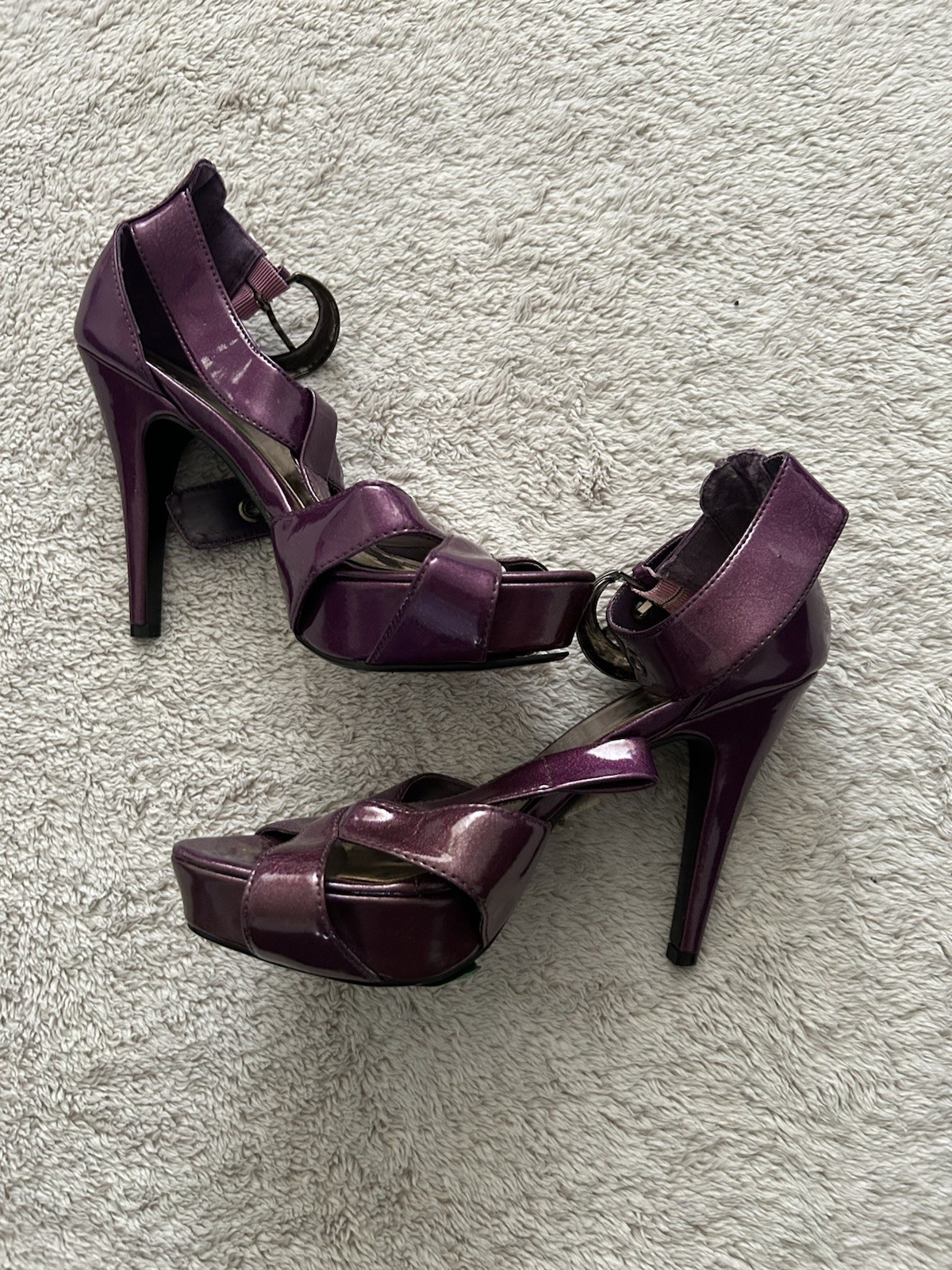 Vintage Rouge Purple Patent Leather Straps Ankle Strap Open Toe Buckle Heels