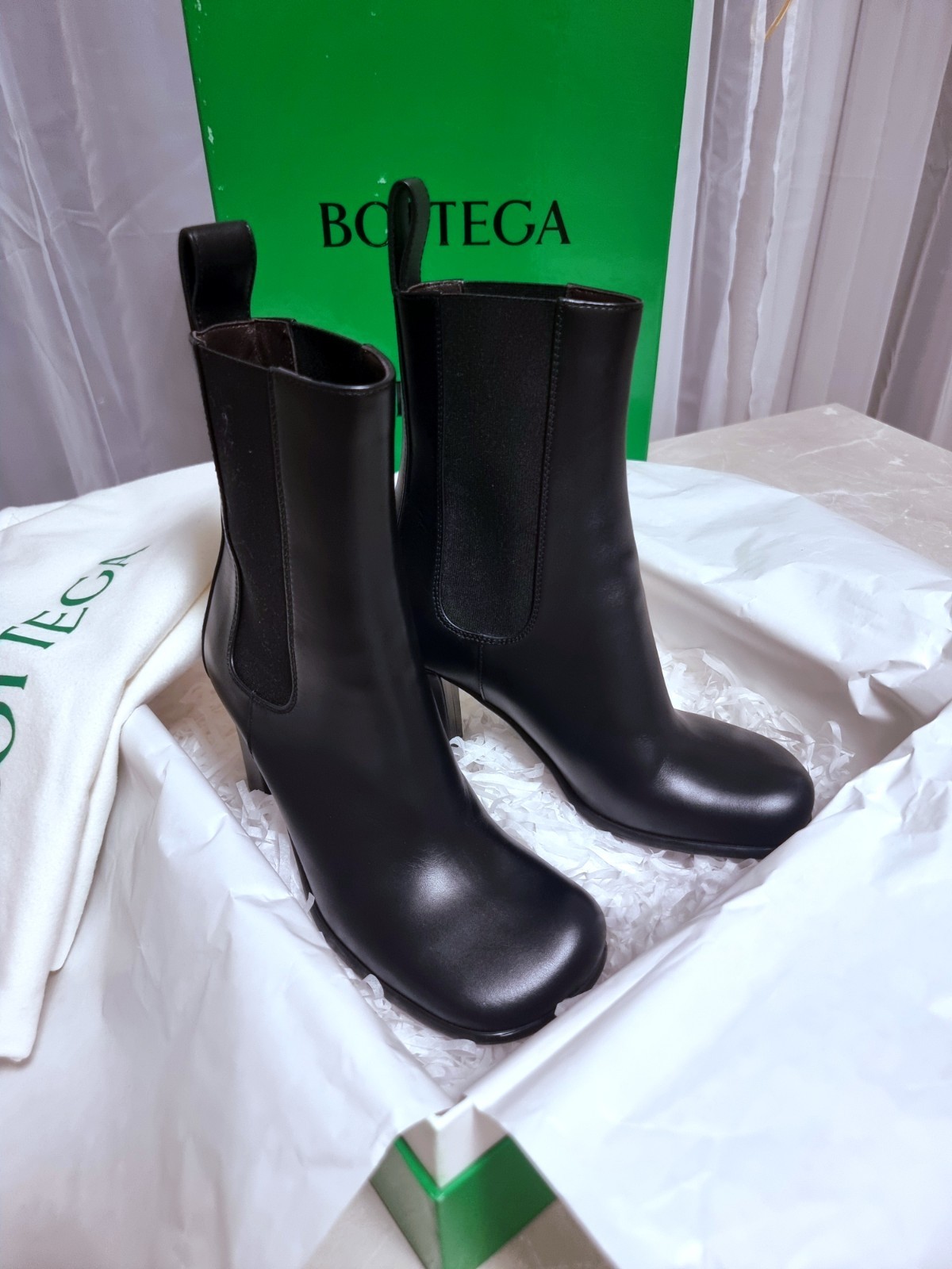 Bottega Veneta Ankle Boots 36 size leather black new with box