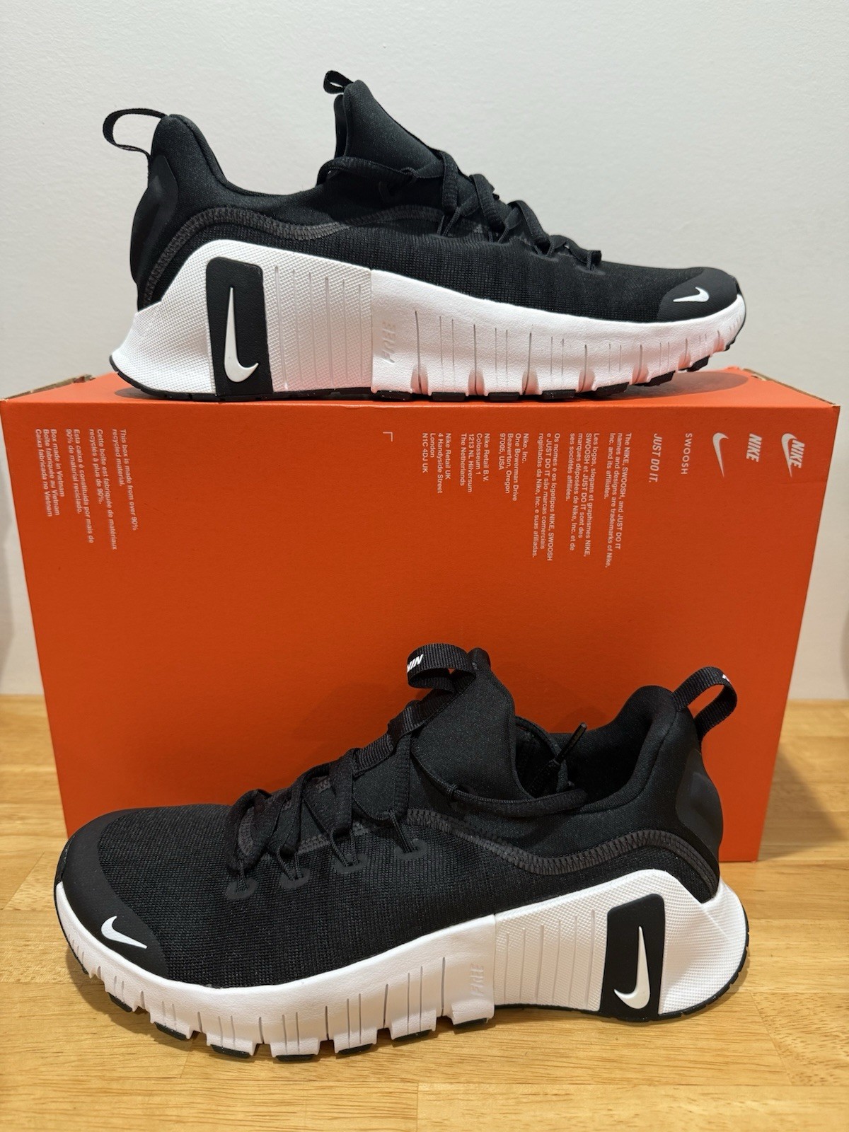 Nike Free Metcon 6 Black White WOMENS SIZE 9.5 FJ7126-001
