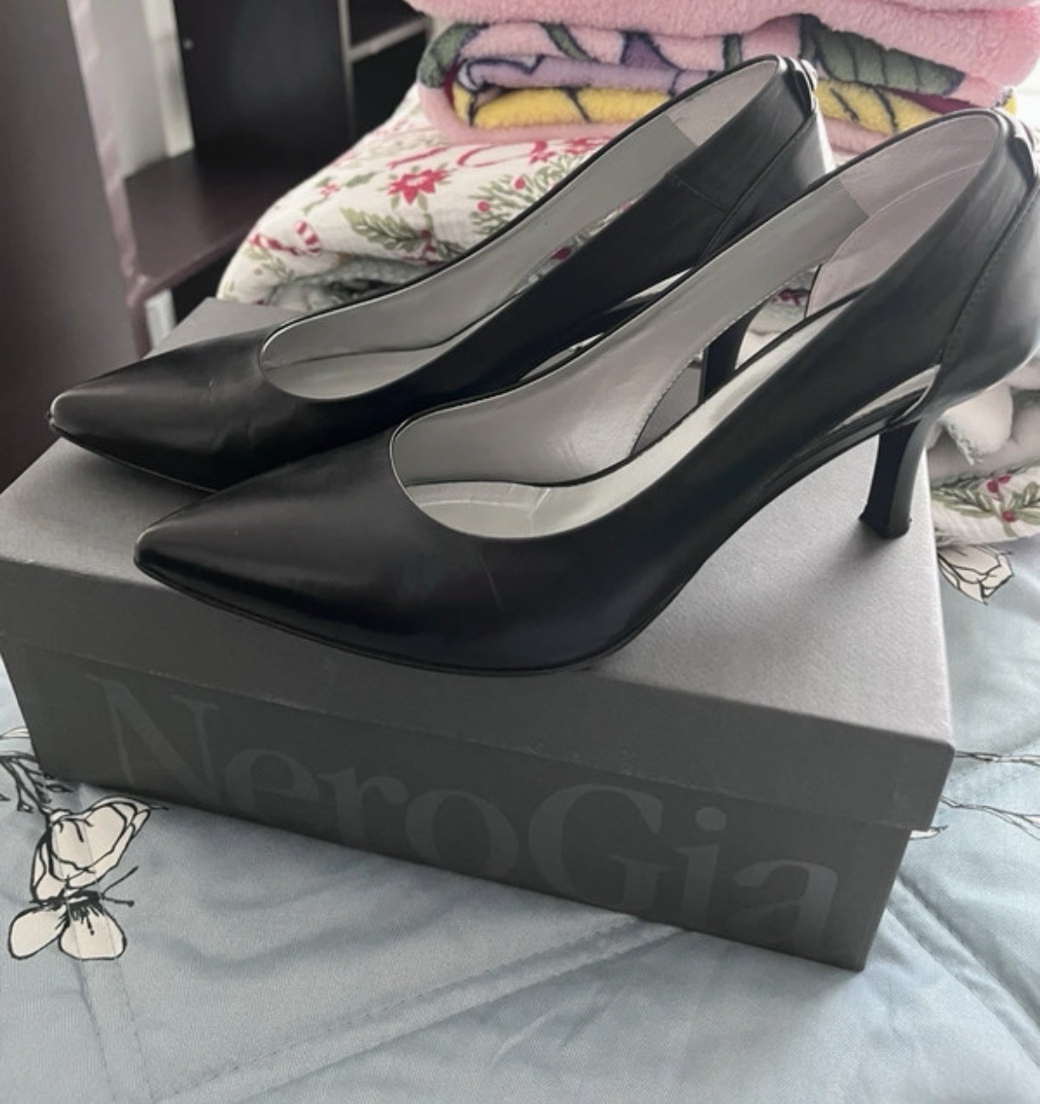 Women’s Nero Giardini Pumps