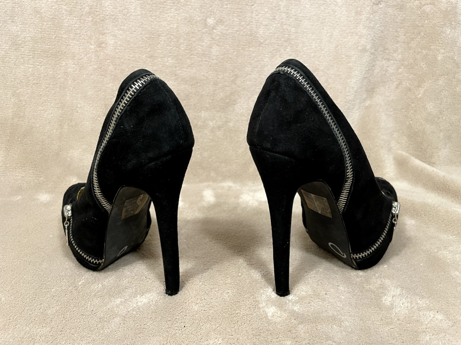 COLIN STUART STILETTOS, Black Suede Zipper Platform 5.5″ Heels Size 7.5 B