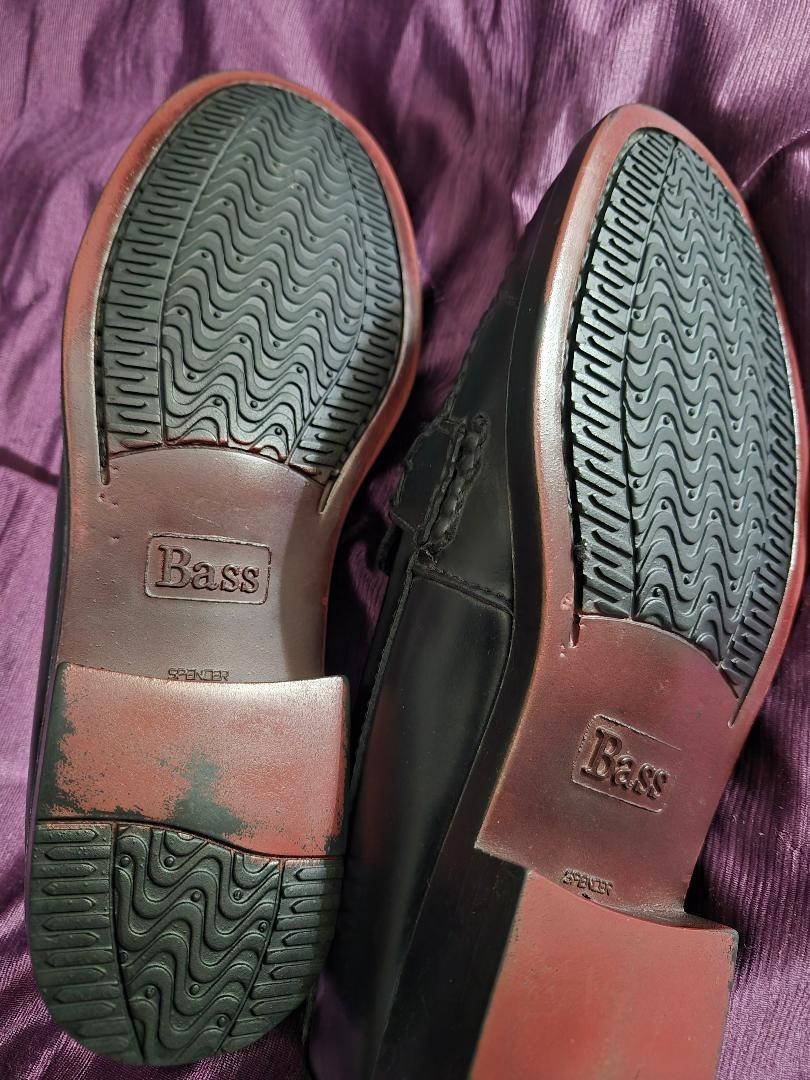 Weejuns GH Bass Katherine II Penny Loafers Womens 7M Black Leather Brand New.