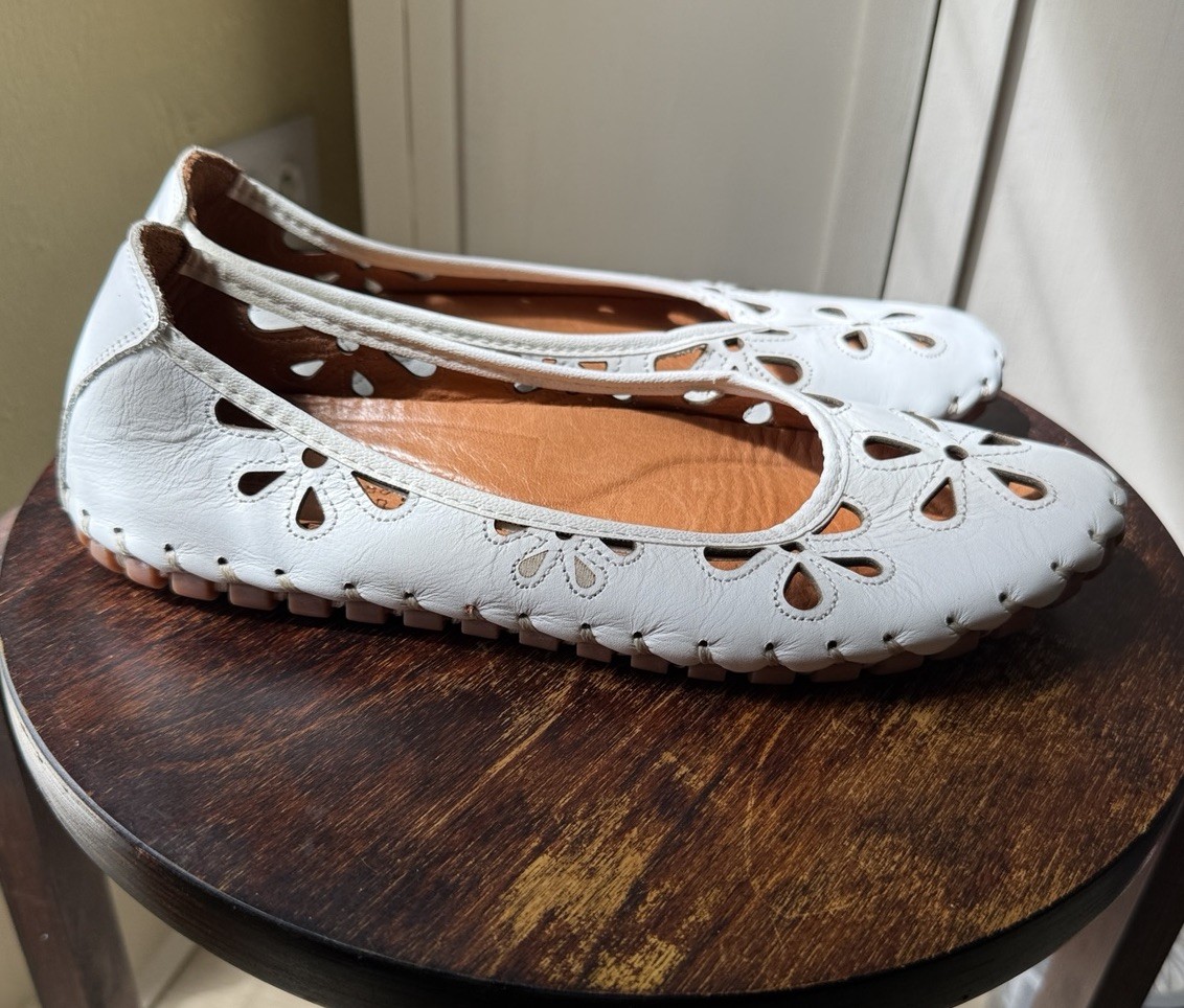 SPRING STEP RAYELY SHOE White Cutout Women’s EU 40 US9 Comfort Shoes