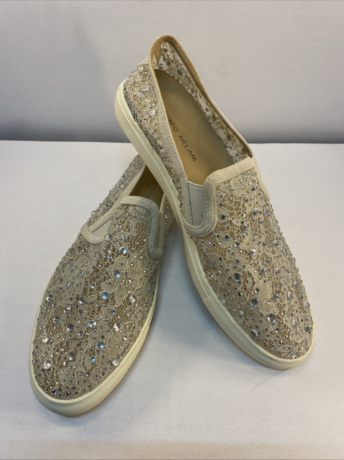 Antonio Melani Silver Loafers Slip Ons Sneakers Sparkly Rhinestone Lace 9.5M