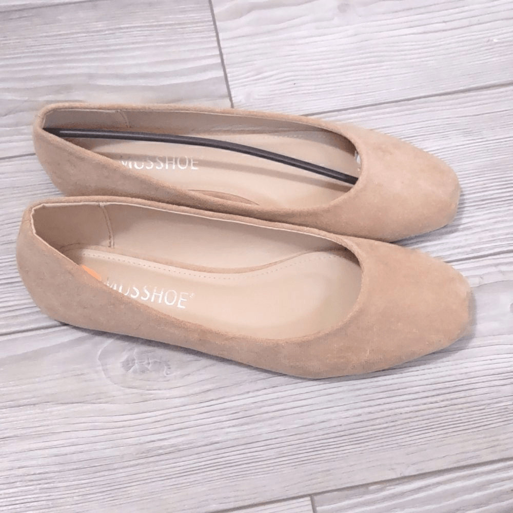 (58-4330) MUSSHOE Women’s Memory Foam Square Toe Flat Shoes Sz 9