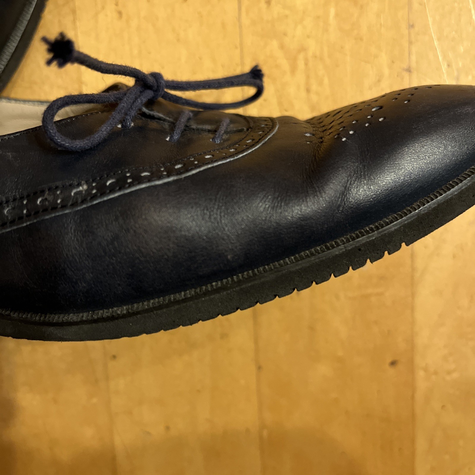 FERRAGAMO Boutique 8.5AAA VTG Navy Blue Lace-Up Flats Loafers Italy Crepe Sole