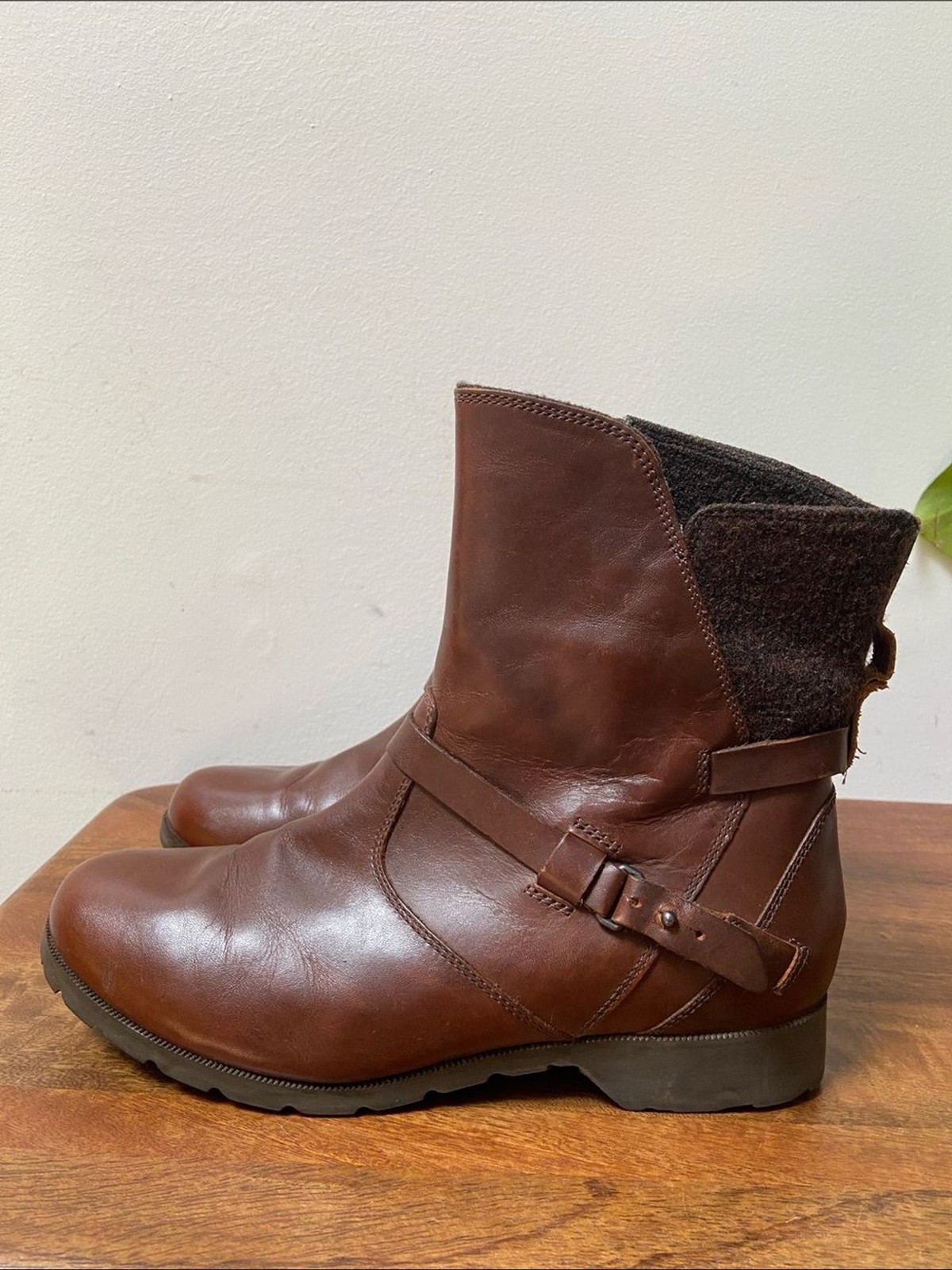 Teva De La Vina Wool Leather Ankle Boots Waterproof