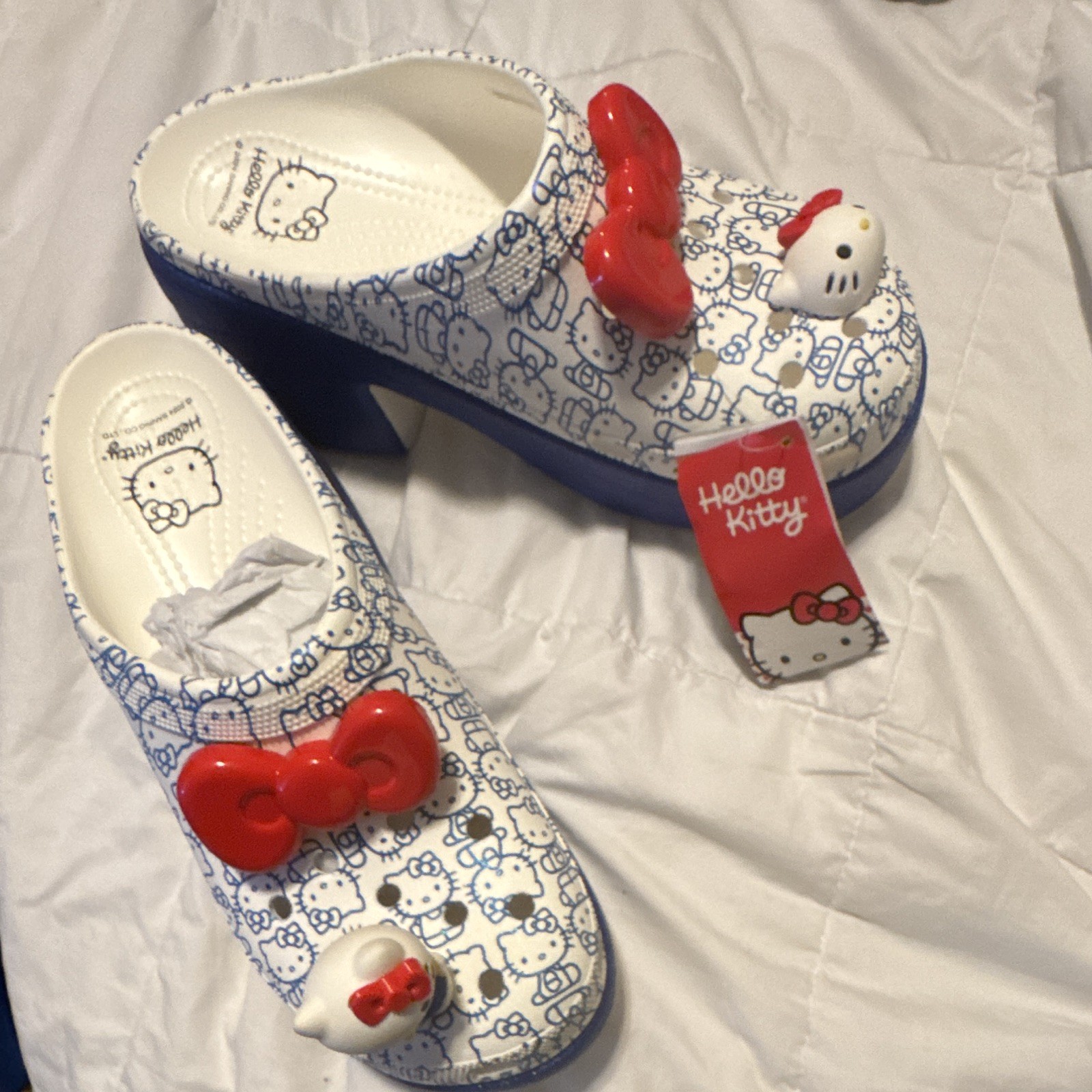 Crocs Hello Kitty Platform Clog Heels Slip-On Lightweight White Blue Red