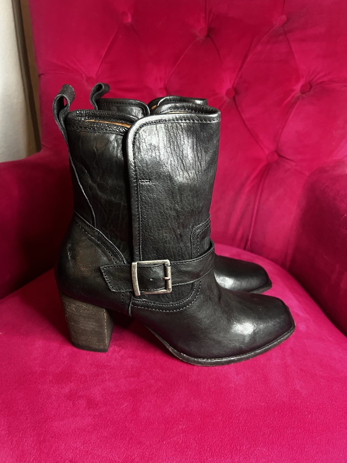 Trash Becca In Black Italian Washed Sheepskin Leather Size 10, never worn