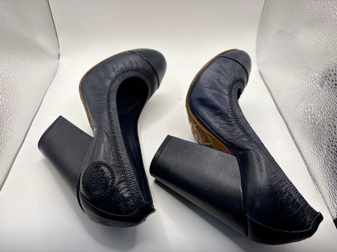 CHANEL Leather Pumps Navy 22.5cm G26185 Classic Coco Mark Design