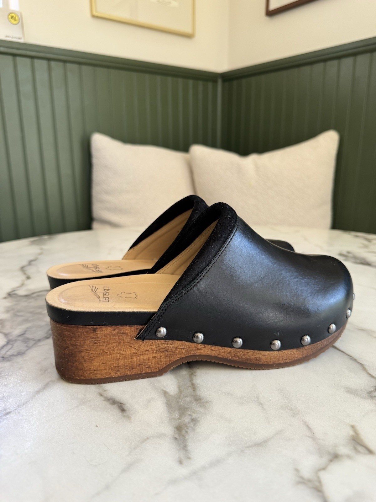 Dansko Clogs Full Grain 39 Black Leather Studded Block Heel Mule