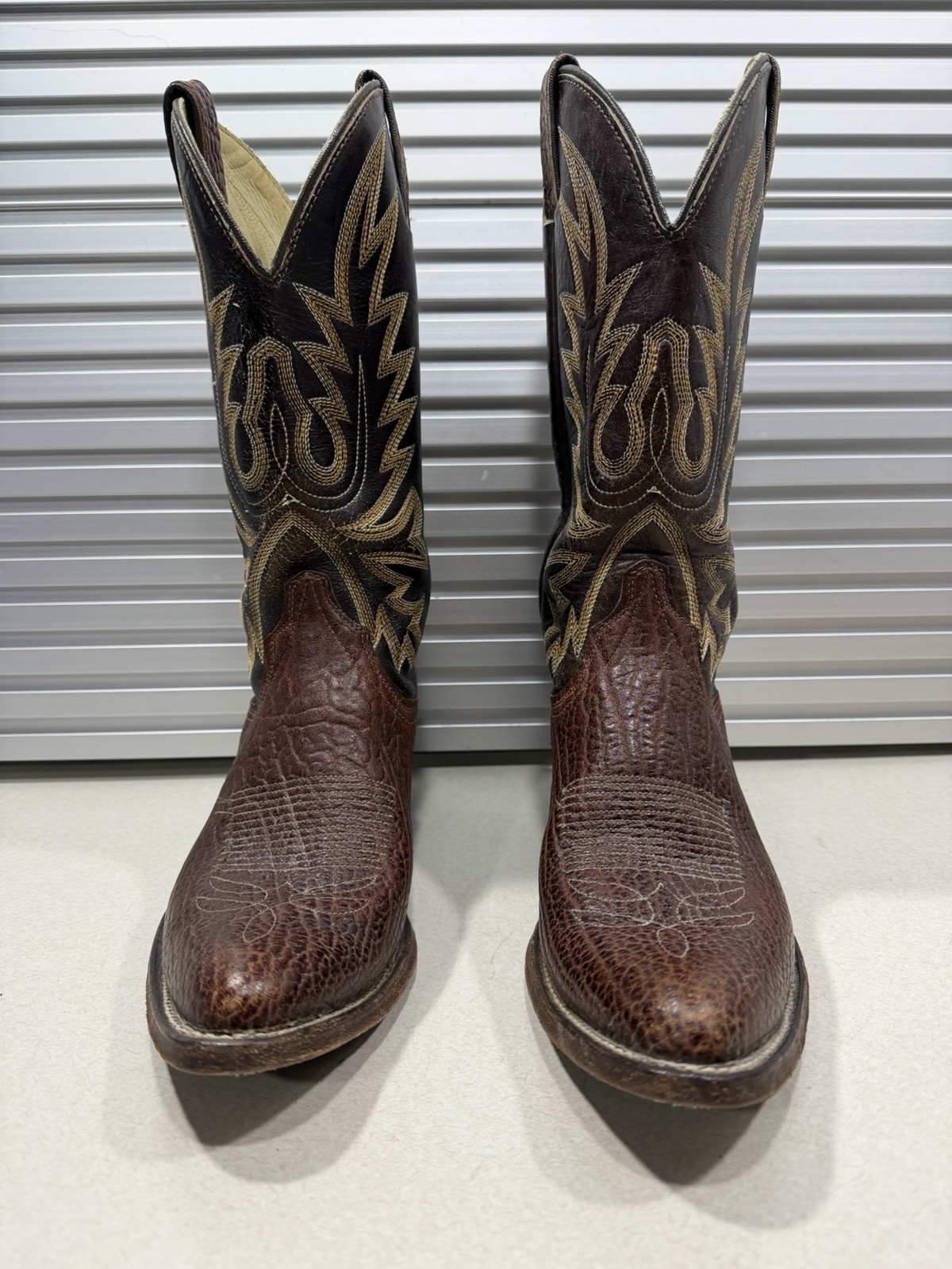 Vintage Wrangler leather boots. Made in USA. 8 Women’s Cowboy Western Boot-Brown