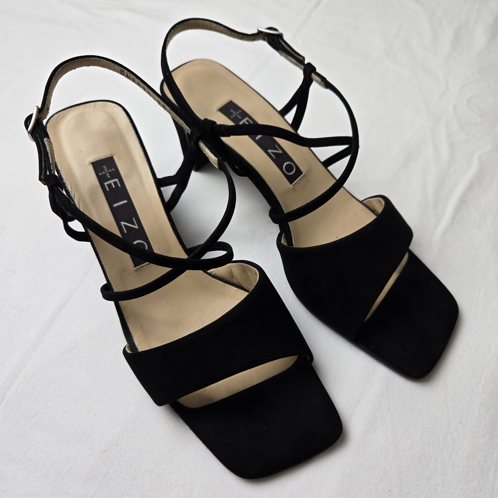 EIZO Wms Black Leather Sandals/Heels US 7/EU 37.5 JAPAN Elegant Strappy Designer