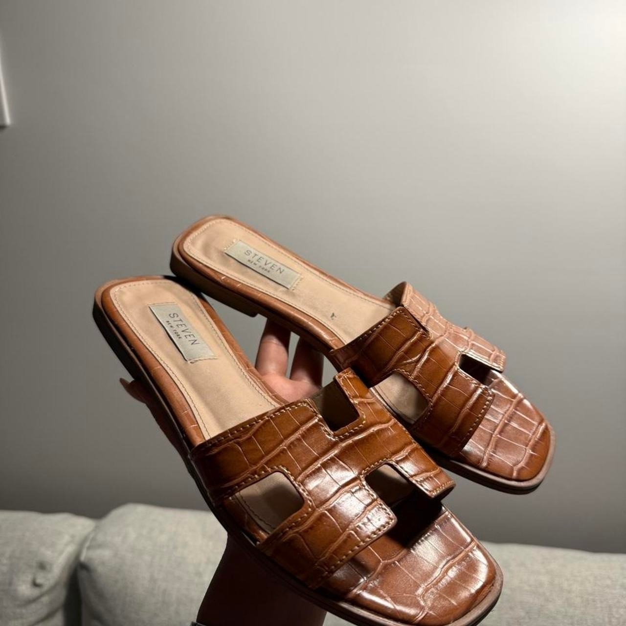 Steven New York Hadyn Slide Sandals Womens Cognac Brown Good Croc Embossed Flat