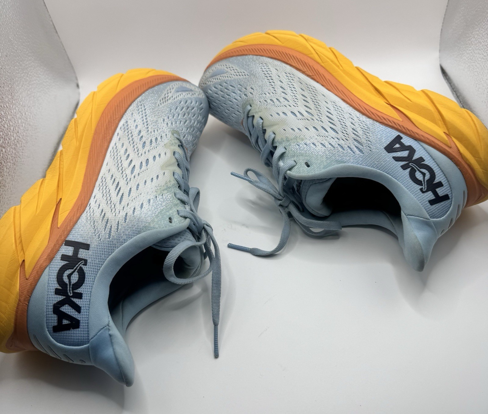 HOKA Clifton 8 Women’s Running Shoes L. Blue Orange Yellow Sneakers Size 7B US